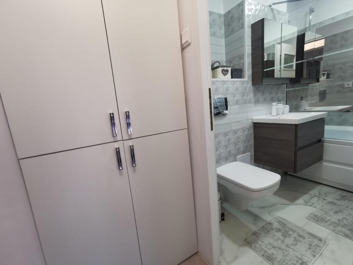 Apartament Regim Hotelier דבה מראה חיצוני תמונה