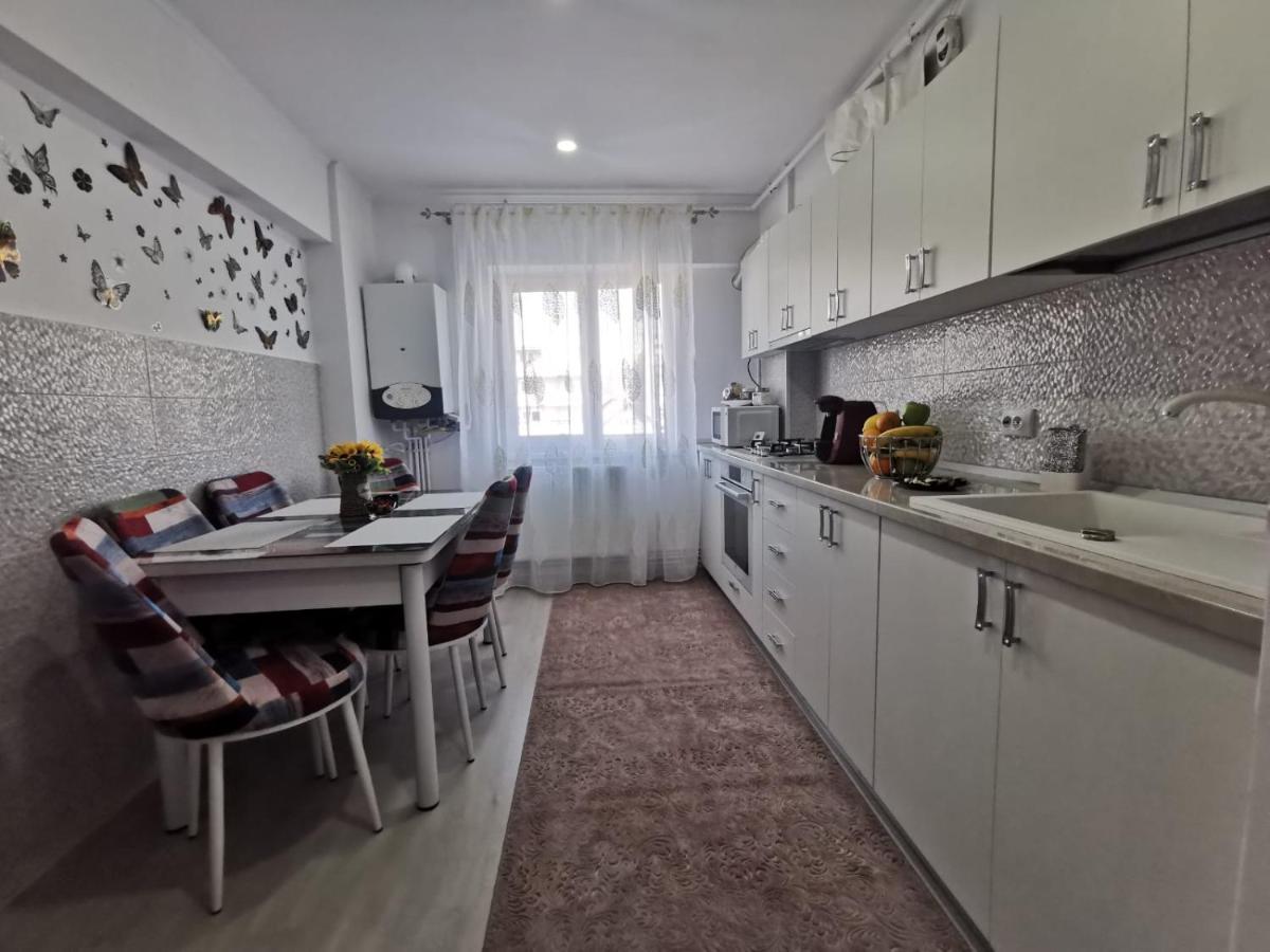 Apartament Regim Hotelier דבה מראה חיצוני תמונה