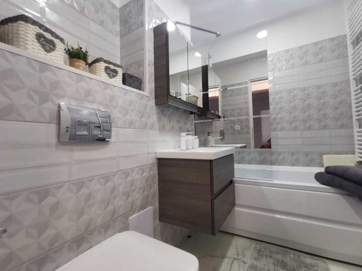Apartament Regim Hotelier דבה מראה חיצוני תמונה
